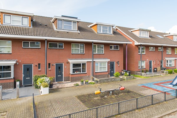 Medium property photo - Rodelindalaan 66, 2152 PL Nieuw-Vennep